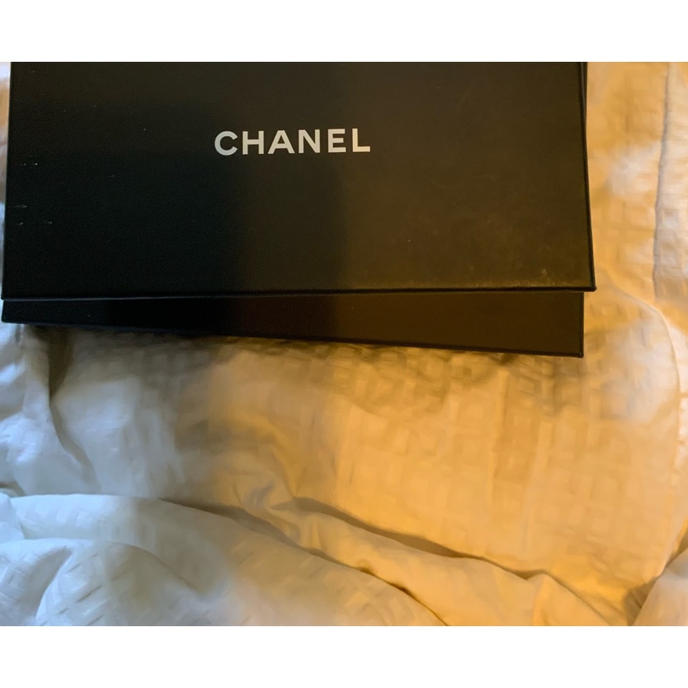 CHANEL sunglasses - Picture 1 of 4